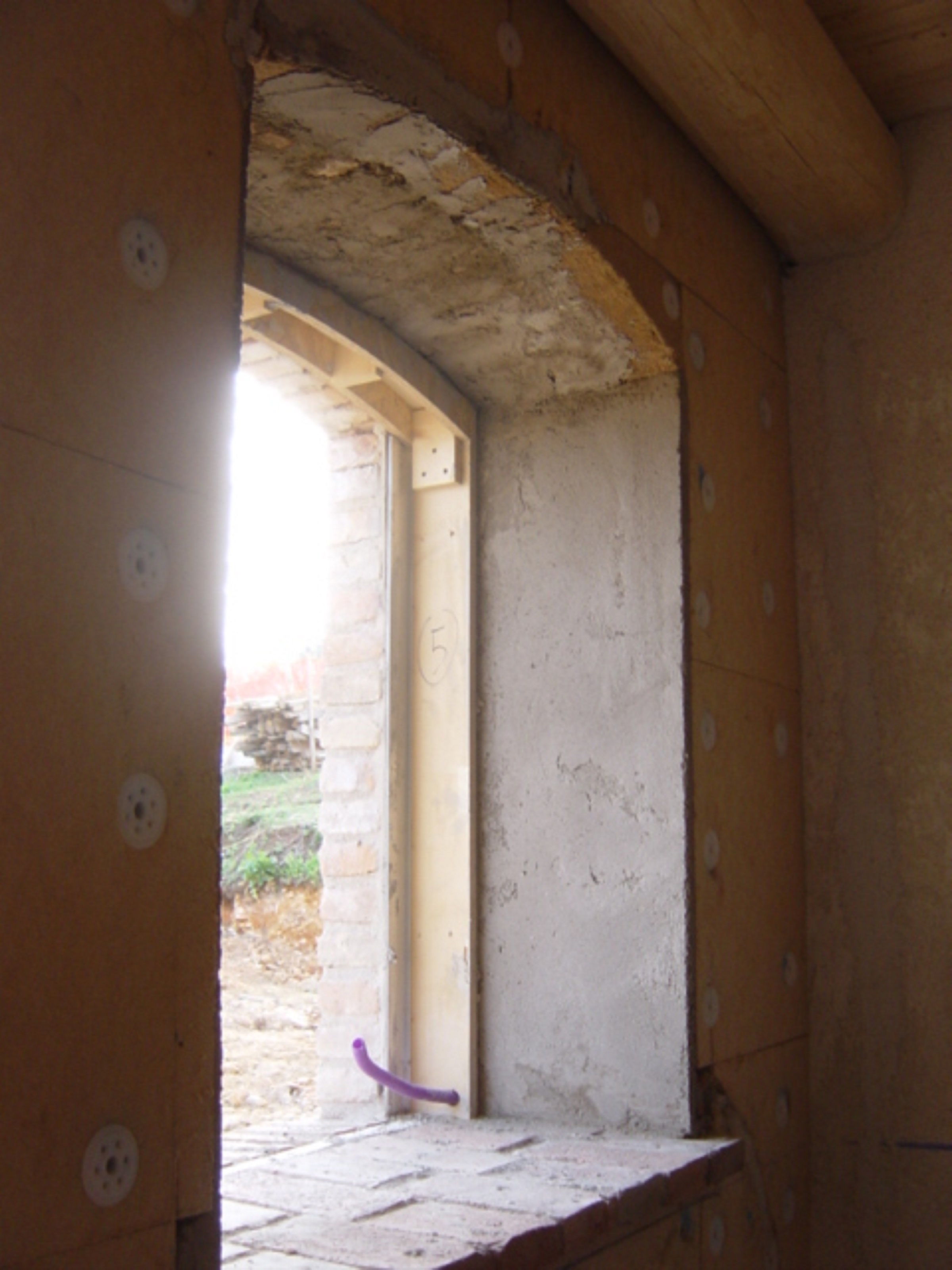 Architrave e spalletta rasata 
